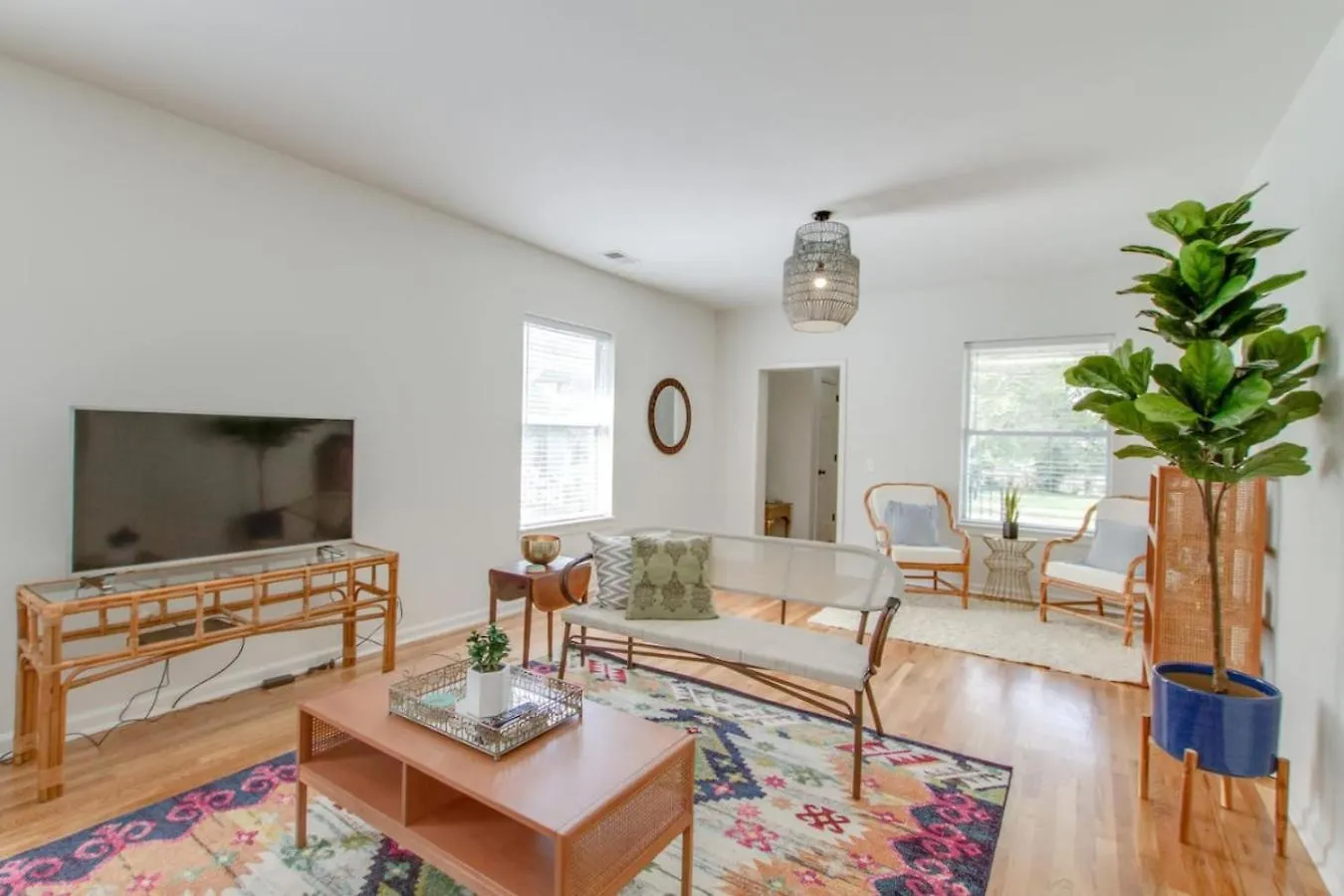 Cozy Downtown Charmer 3 Bedroom 2 Bath Walk To Gulch Nashville Feriehus
