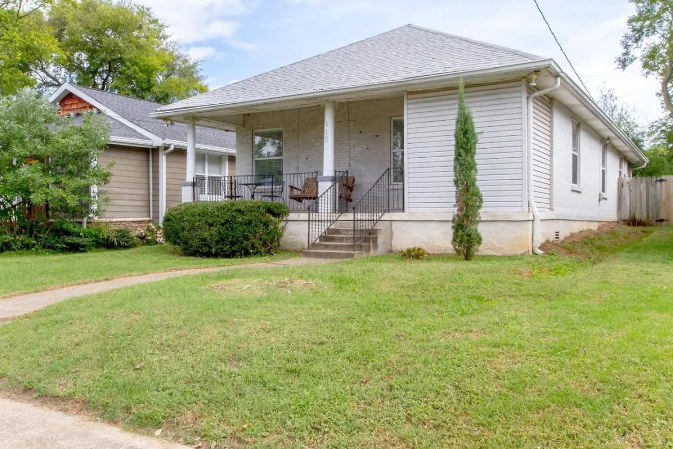 Feriehus Cozy Downtown Charmer 3 Bedroom 2 Bath Walk To Gulch Nashville